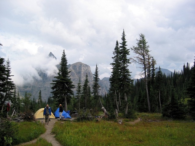 Hole-in-the-Wall-Backcountry-Campground-Backpacking-in-Glacier-wild-interior-flickr-creative-com